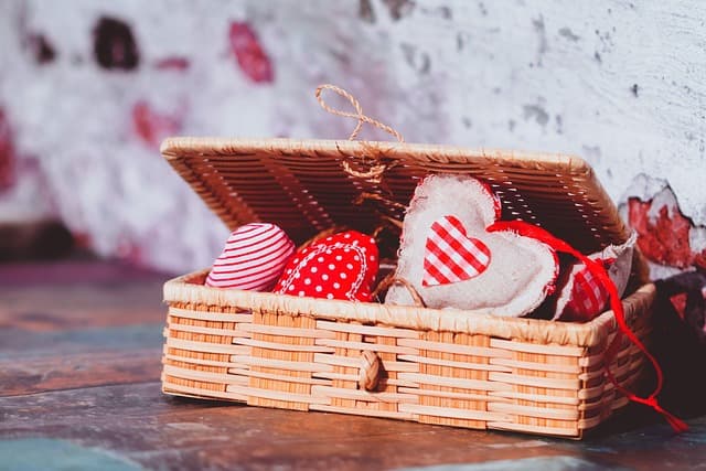 Essential Guide to Textile DIY Projects
